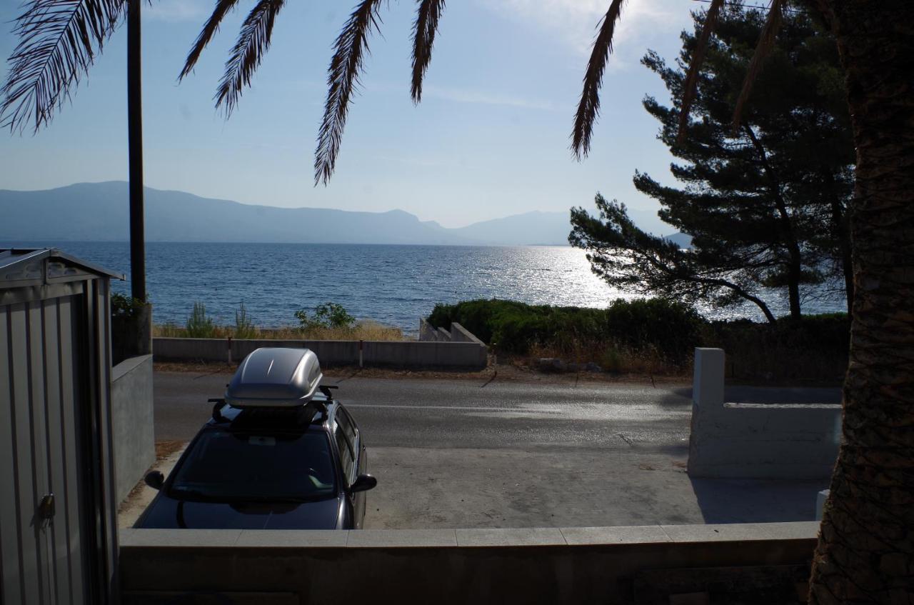 Apartments By The Sea Slatine, Ciovo - 14158 外观 照片